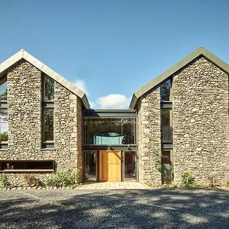 Luxury * Windermere