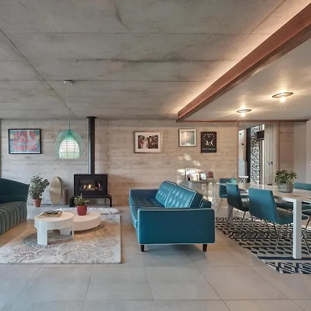 Luxury Villa Windermere
